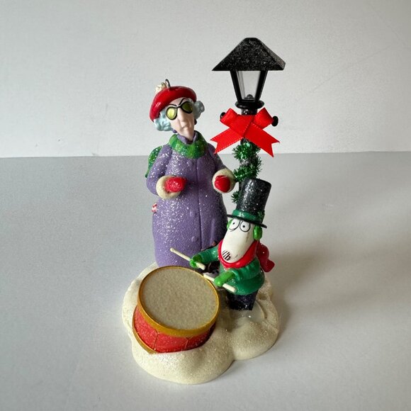 Hallmark Keepsake Ornament Maxine Crabby Caroler Magic Sound Light 2005 - Picture 1 of 5